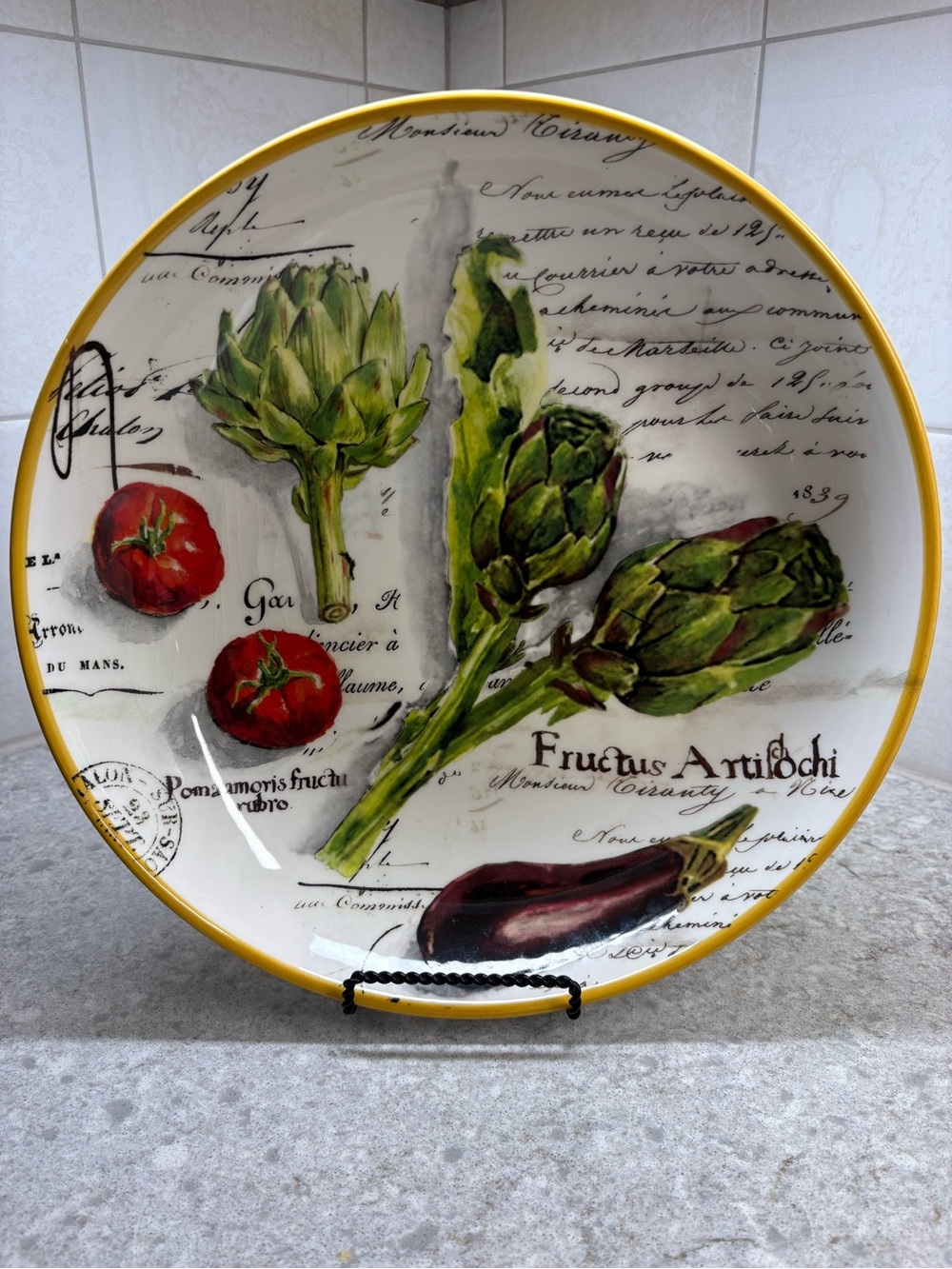 William Sonoma Decorative Artichoke & Tomato Serving Plate - Yellow Rim